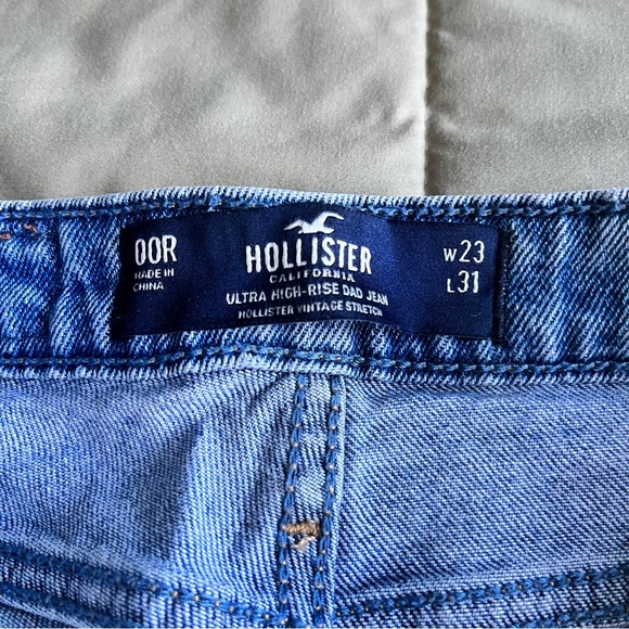 hollister • ripped high rise dad jeans - Picture 8 of 15